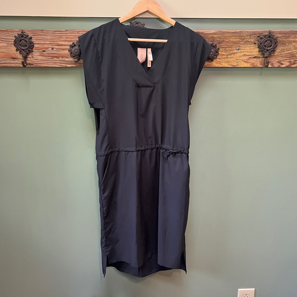 Indygena Black Technical V-Neck Drawstring Waist Pocket Dress Womens Small